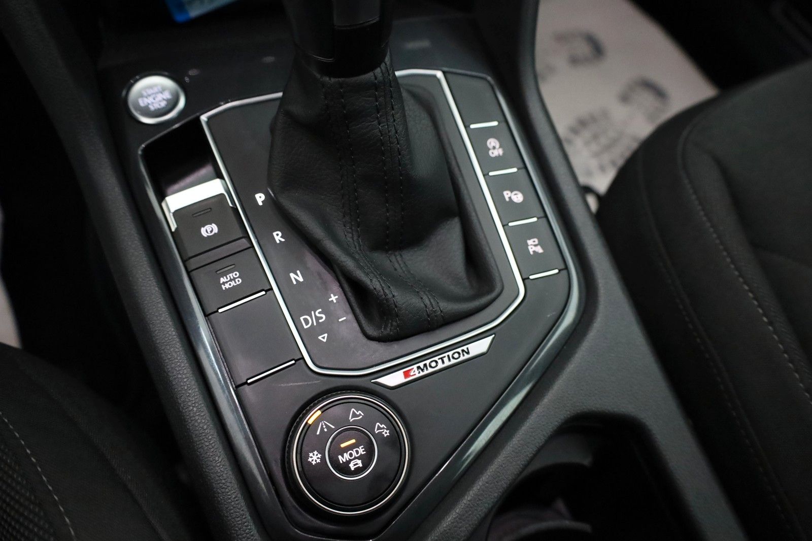 Fahrzeugabbildung Volkswagen Tiguan Allspace Highline 4M Navi,LED,360°,ACC,SH