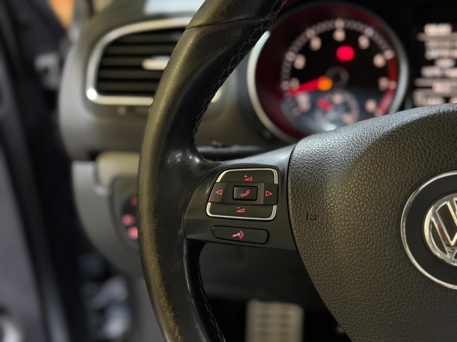 Volkswagen Golf 2011 — photo 15