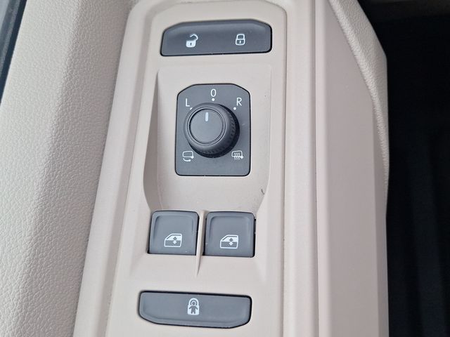 T7 Multivan Life KÜ TDI DSG