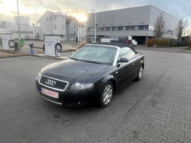 Audi A4 2.4 Cabriolet *Sehr Gepflegt *TÜV Neu *1 Hand