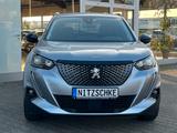 Peugeot 2008 ROAD TRIP (AUTOMATIK, LED-SCHEINWERFER) - Peugeot mit Benzin-Antrieb: Tr