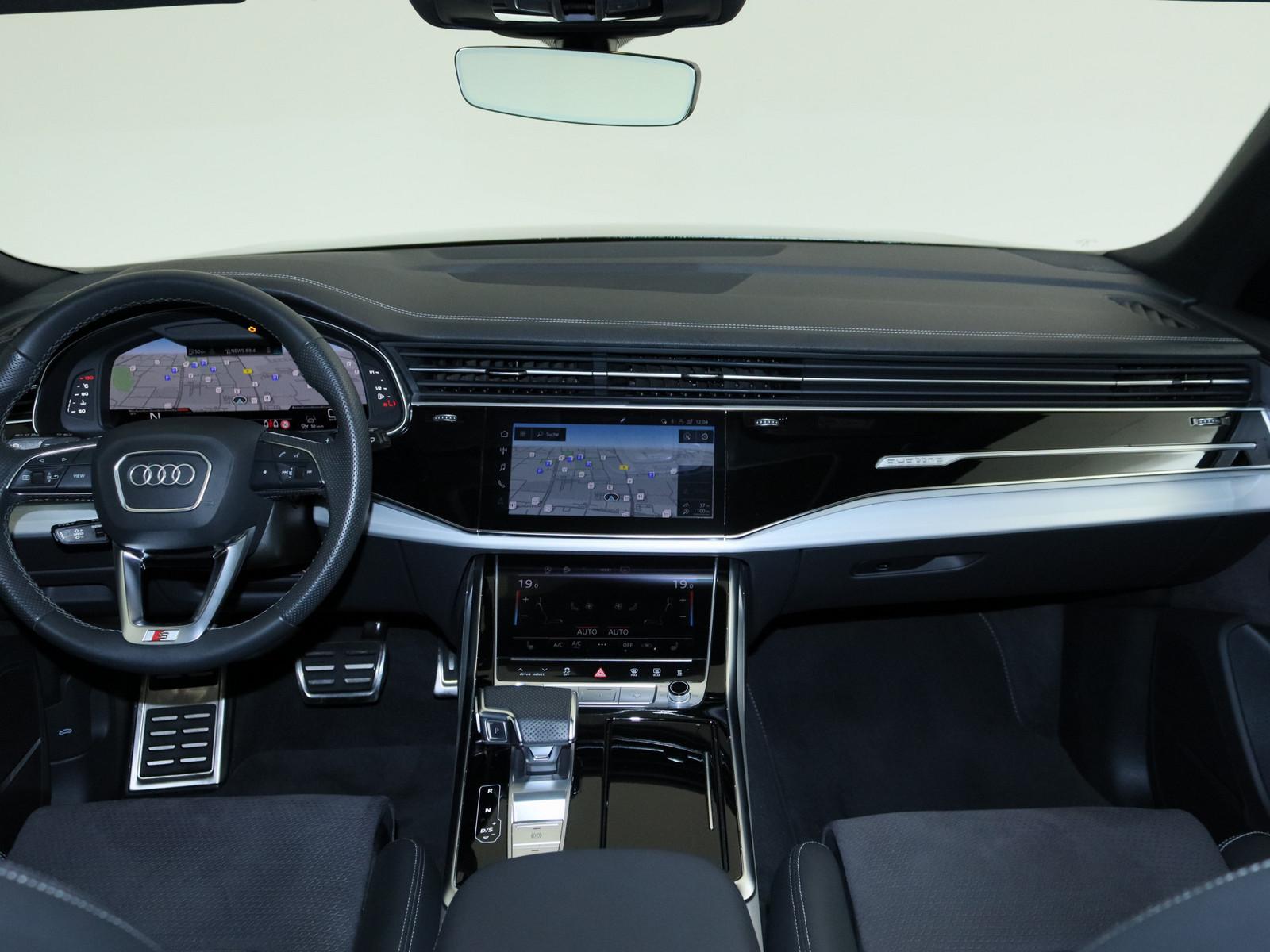 Audi SQ8 4.0 TFSI quattro AHK 360° MATRIX-LED PANO
