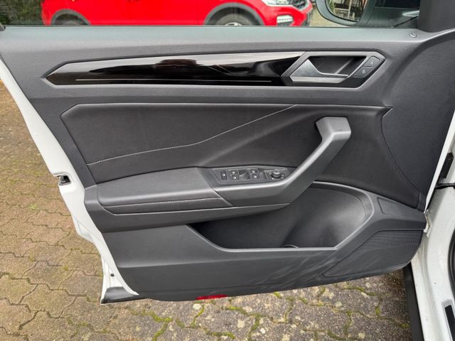 T-Roc R-Line 1.0 TSI LED Navi Climatronic Sitzhe