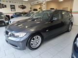 BMW Bmw 320i Touring ISCRIVIBILE ASI - BMW 320 aus 2005: Kombi