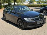 BMW 325i*KLIMAAUTOM*LEDER-BEIGE*SD*XENON*TÜV/NEU*TOP - BMW 325 aus 2007: 325i
