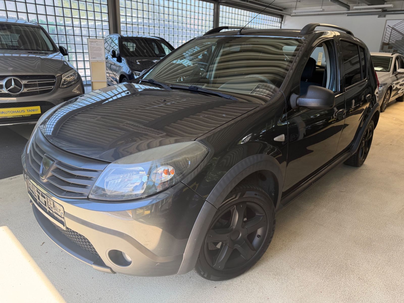 Fahrzeugabbildung Dacia Sandero Stepway
