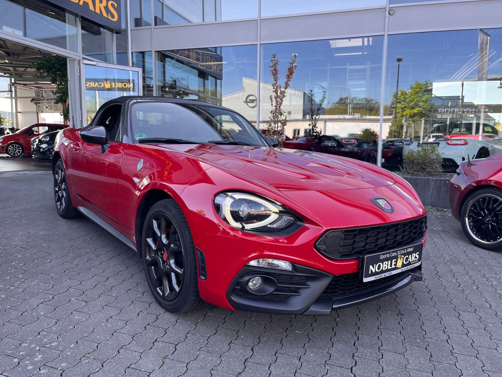Fahrzeugabbildung Abarth 124 Spider Turismo LED BOSE NAVI