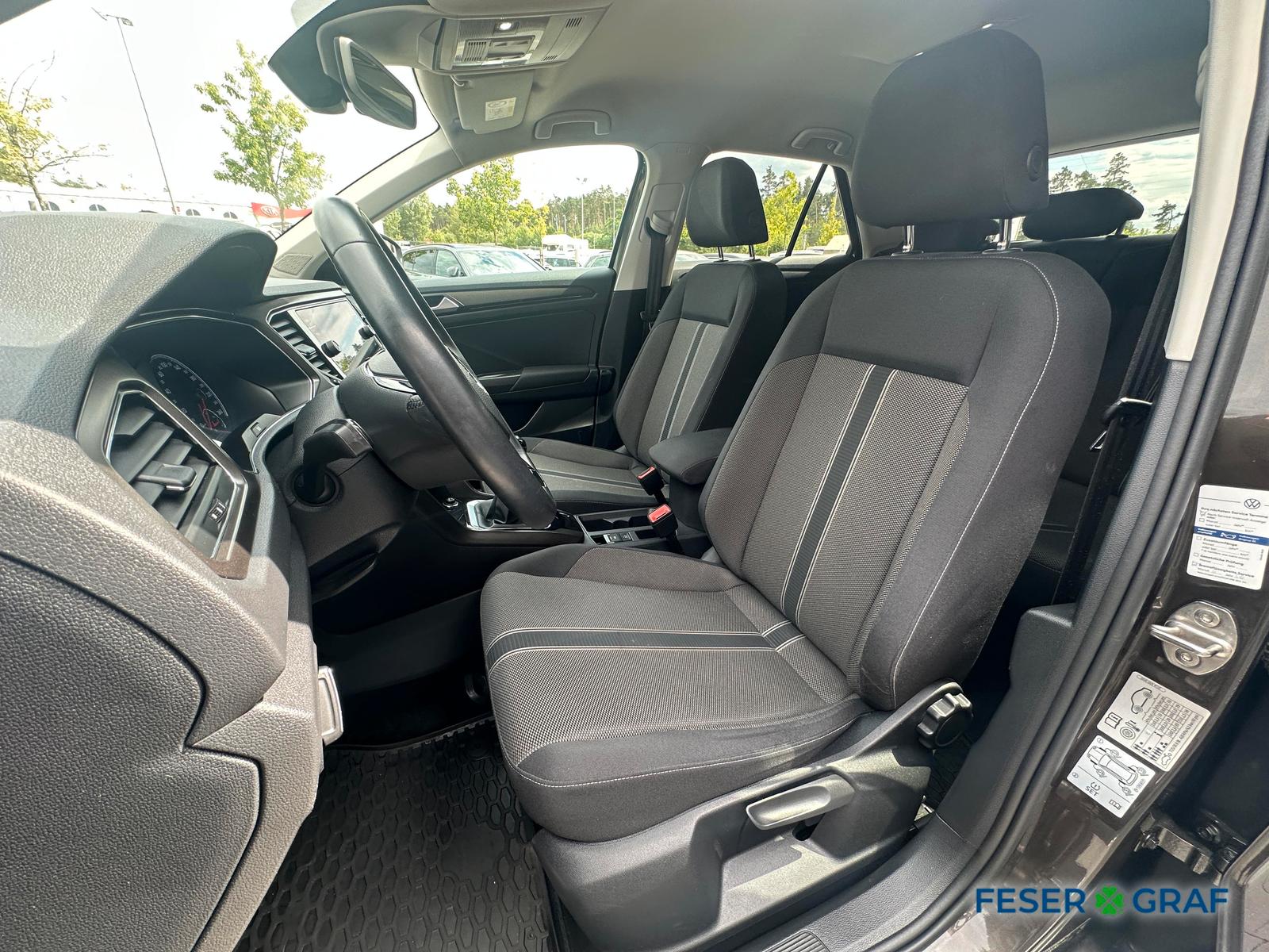 Volkswagen T-Roc 1.0 TSI Style ACC/AHK/SHZ/PDC
