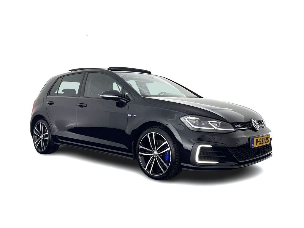 Image of Volkswagen Golf