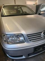 Volkswagen Polo - Volkswagen Polo aus 2000 mit Diesel-Antrieb