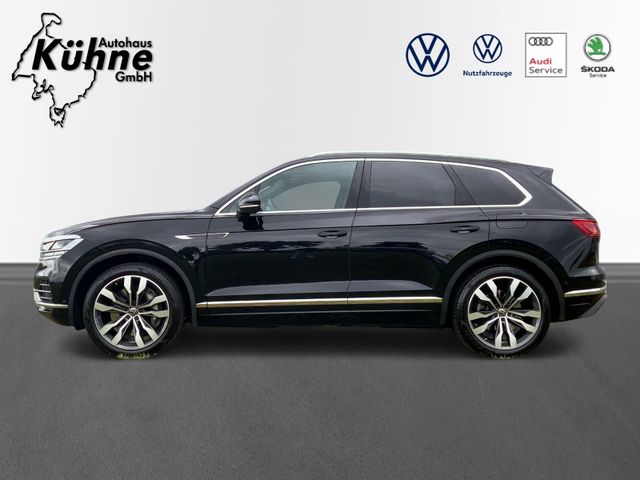 Touareg 3.0 V6 Ele 4M Pan,RFK,Nav,Shz