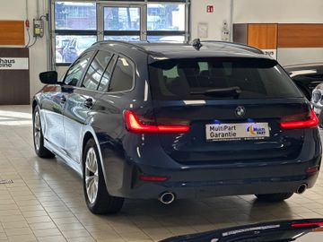 BMW 320 - 8