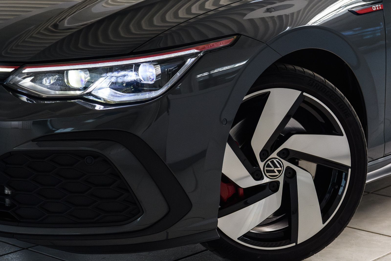 Fahrzeugabbildung Volkswagen Golf VIII GTI +Matrix +Panorama +LED +ACC