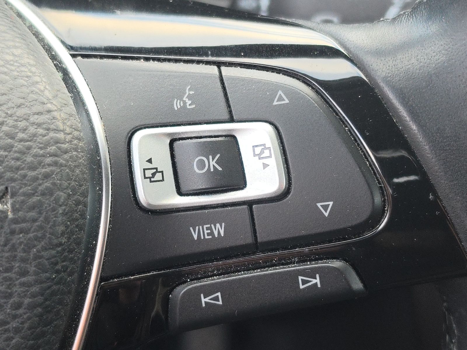 Fahrzeugabbildung Volkswagen T-Roc Style