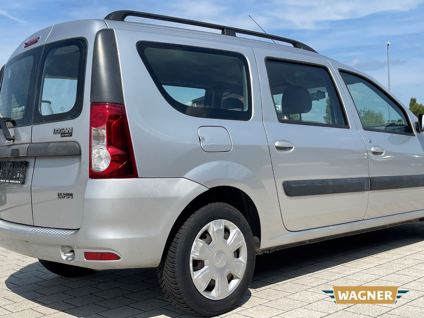 Fahrzeugabbildung Dacia Logan MCV Kombi Ambiance 1.4 Klima TÜV 11/2025