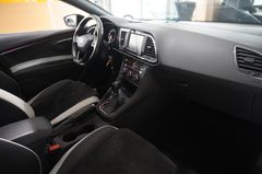 Fahrzeugabbildung Seat Leon ST 2.0 TSI CUPRA 290 DSG NAVI/KAMERA/PANO.