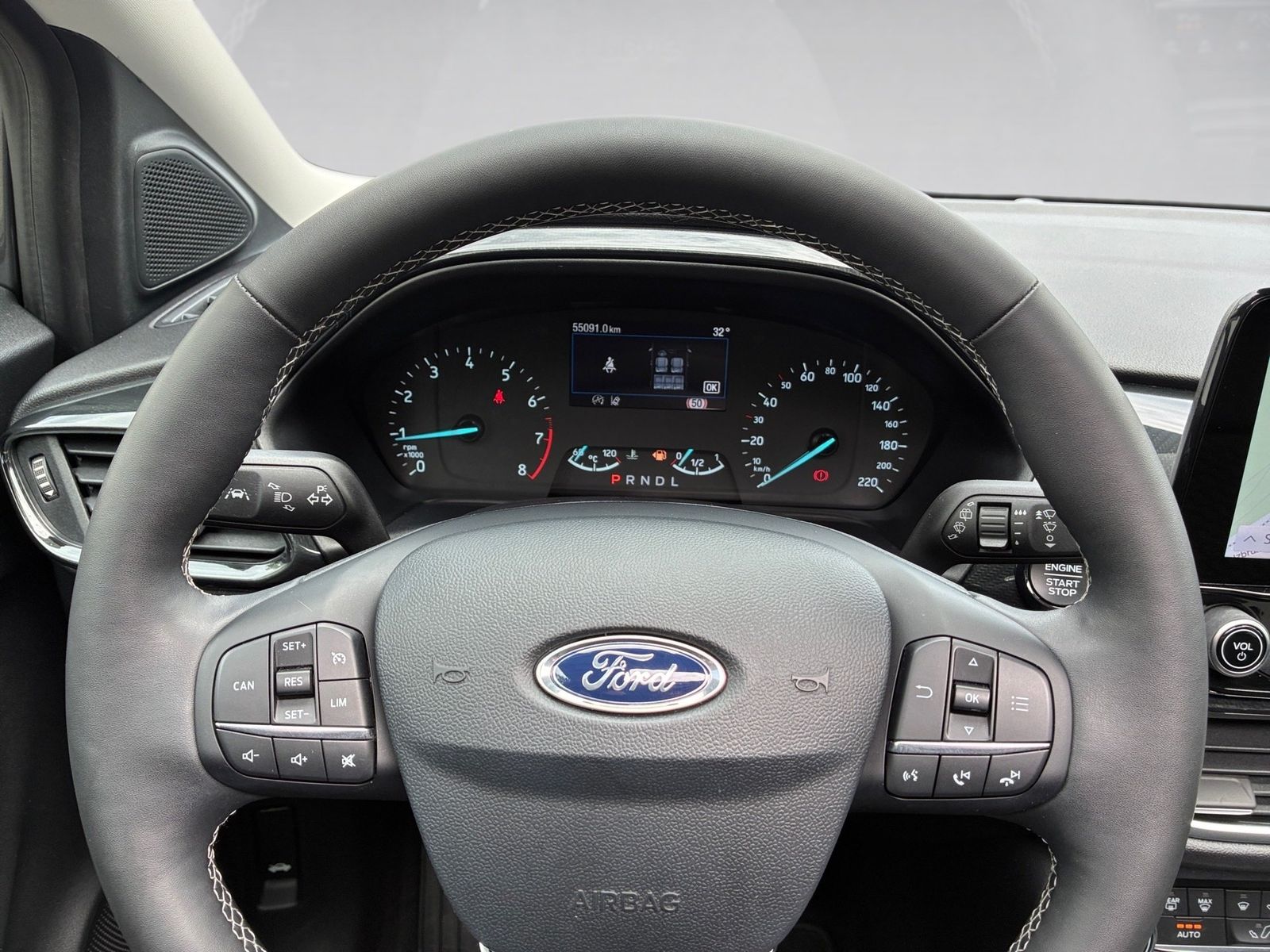 Fahrzeugabbildung Ford Puma 1,0Hybrid Titanium Automatik,Navi,Pano,Allw