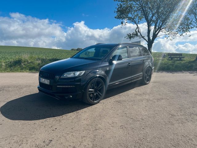 Audi Q7 SQ7 4.2TDI Black Edition top Zustand