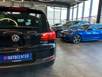 Volkswagen Tiguan Sport & Style 4Motion *BiXenon*Navi*AHK*