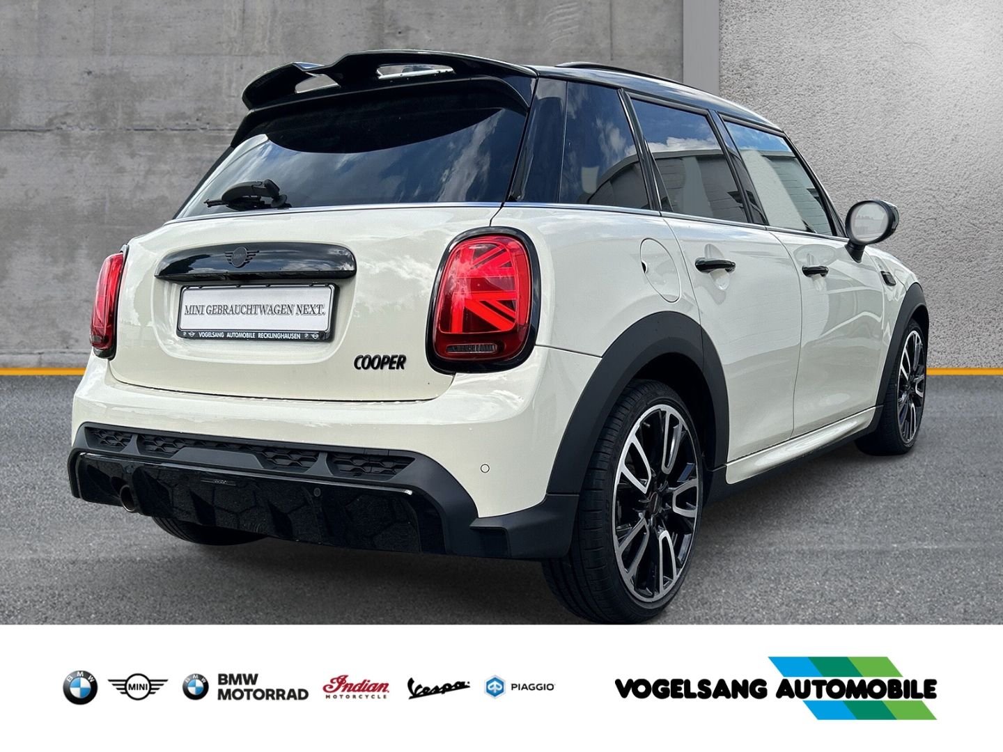Fahrzeugabbildung MINI Cooper John Cooper Works Trim Vollausstattung Pa