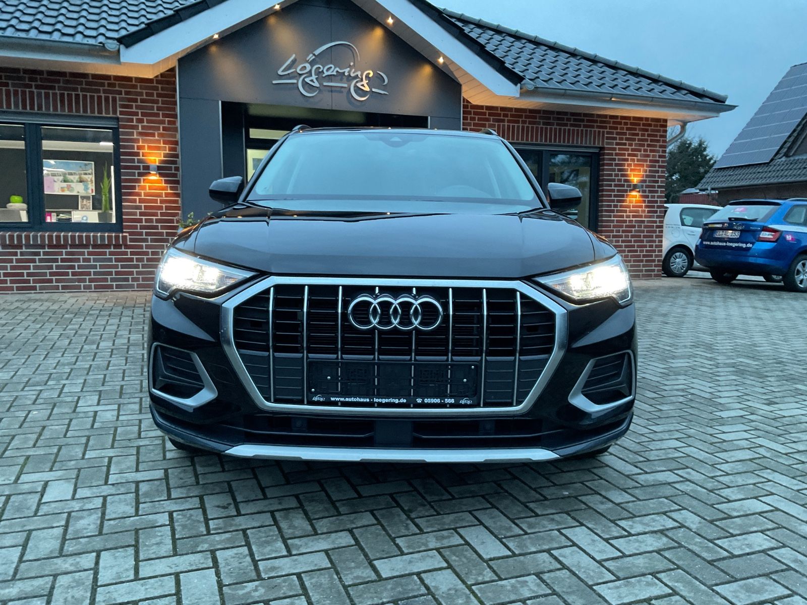 Fahrzeugabbildung Audi Q3 35 TFSI S tronic,Panorama,LED,Carplay,Navi