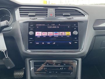 Volkswagen Tiguan - 8