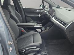 BMW 218 Active Tourer M Sport Harman Kardon LED HUD 
