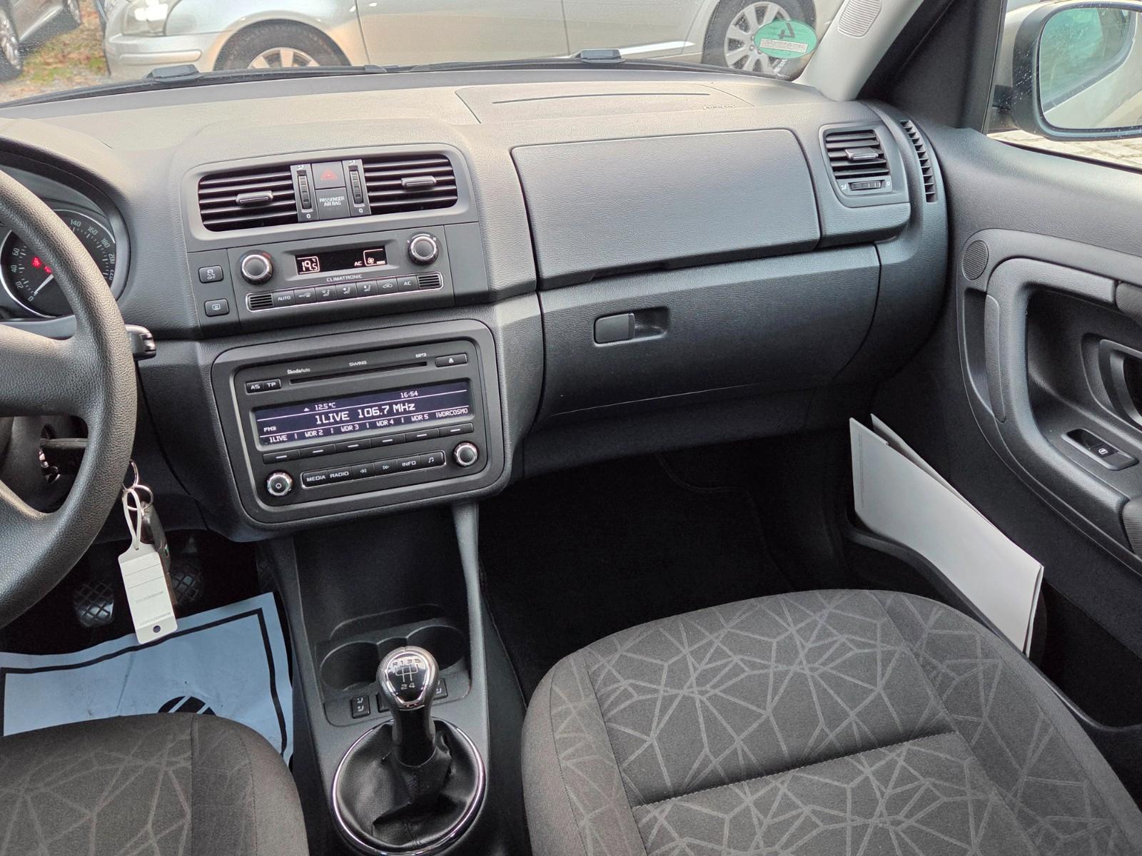 Skoda Roomster 2012 — photo 18