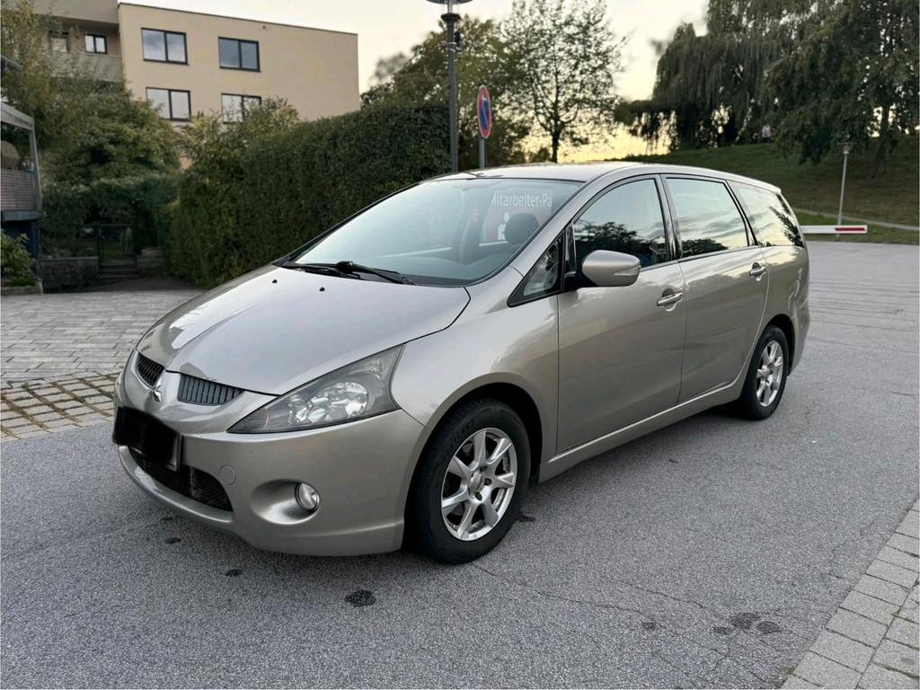 Mitsubishi Grandis 2.0 Diesel  7 Sitzer ...