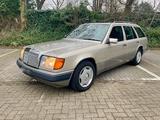 Mercedes-Benz W124 300D Kombi H-Zulassung 7-Sitzer 3. Hd - Mercedes-Benz 300 mit Diesel-Antrieb: Kombi