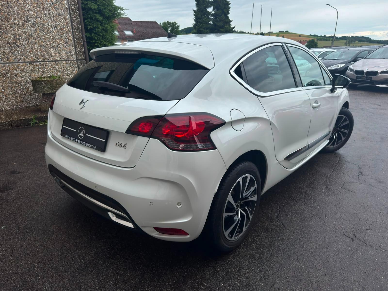 DS Automobiles DS4 1.6THP Automatik MEM MASSAGE NAVI HIFI-SOUND