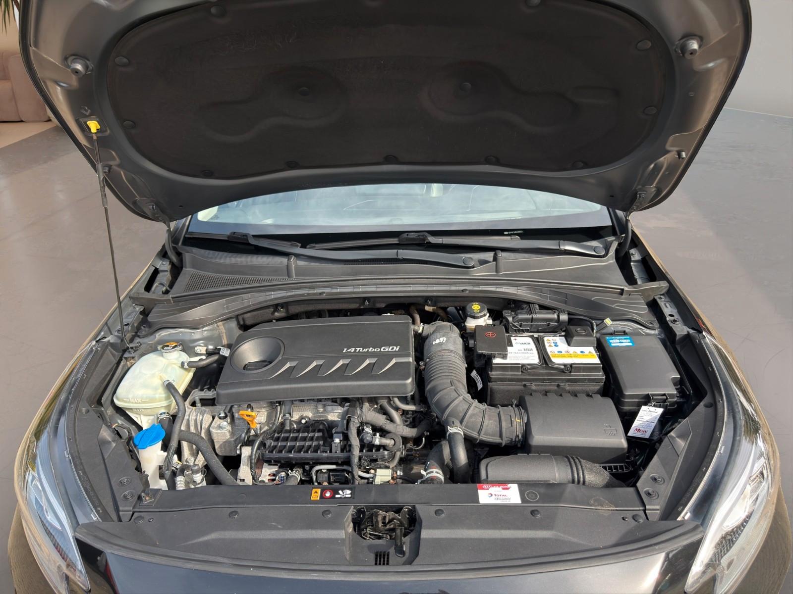 Kia XCeed 1.4 T-GDI DCT Spirit Navi Kamera AHK