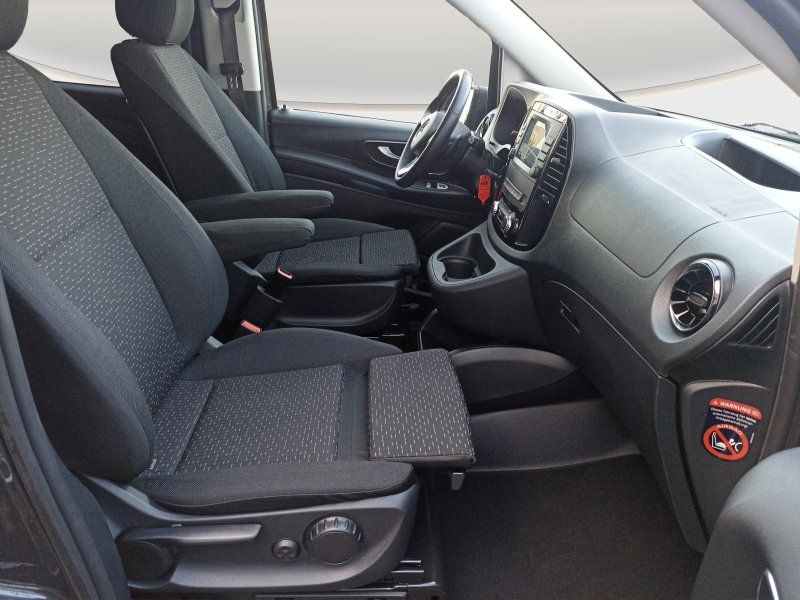 Fahrzeugabbildung Mercedes-Benz Vito Tourer 124 CDI Select 4x4 lang  AHK+STANDH.