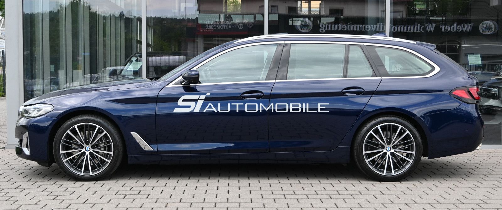 Fahrzeugabbildung BMW 530d xDr. Touring Luxury °UVP 100.360€°TRAUM°360
