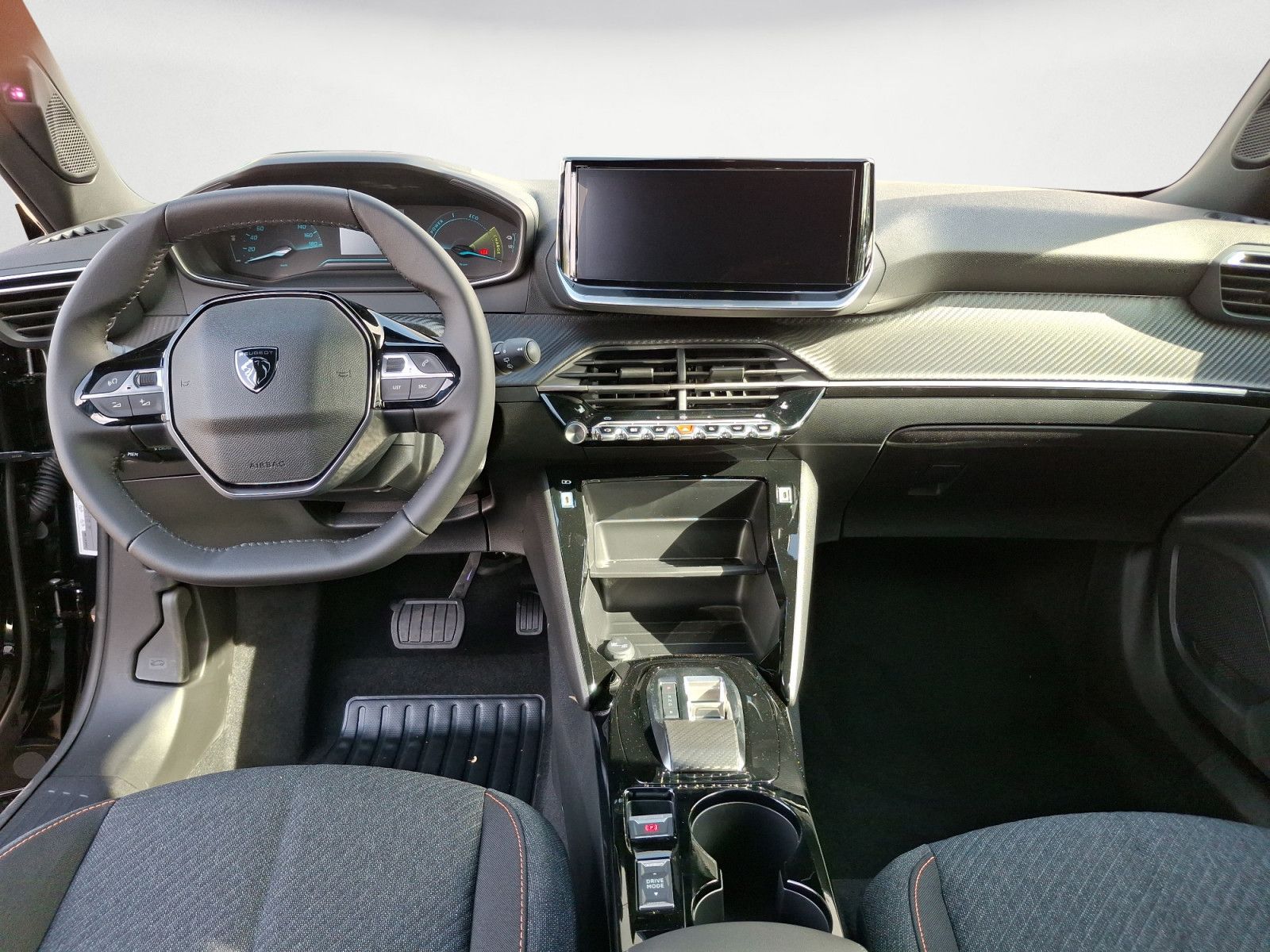 Peugeot e-2008 - Bild 12