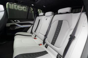 2023 BMW X5 M — миниатюра 38