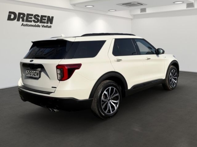 Ford Explorer Plug-in-Hybrid 4x4 ST-Line 7-Sitzer + A imagem 3