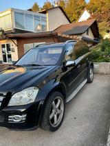 Mercedes-Benz Mercedes Benz GL 550 AMG - Mercedes-Benz: Gl550