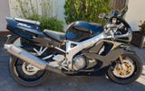 Honda CBR 900 RR (Fireblade SC28) - HONDA CB 900 F2