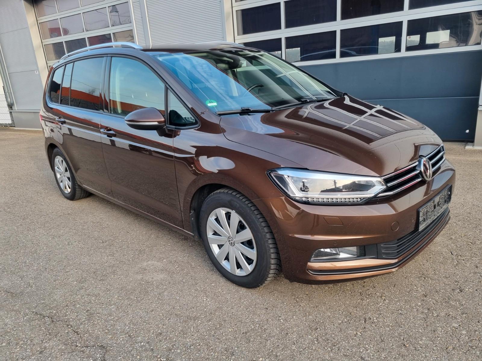 Volkswagen Touran Comfor, 2.Hand,LED,Shz,AHK,PDC,Kamera