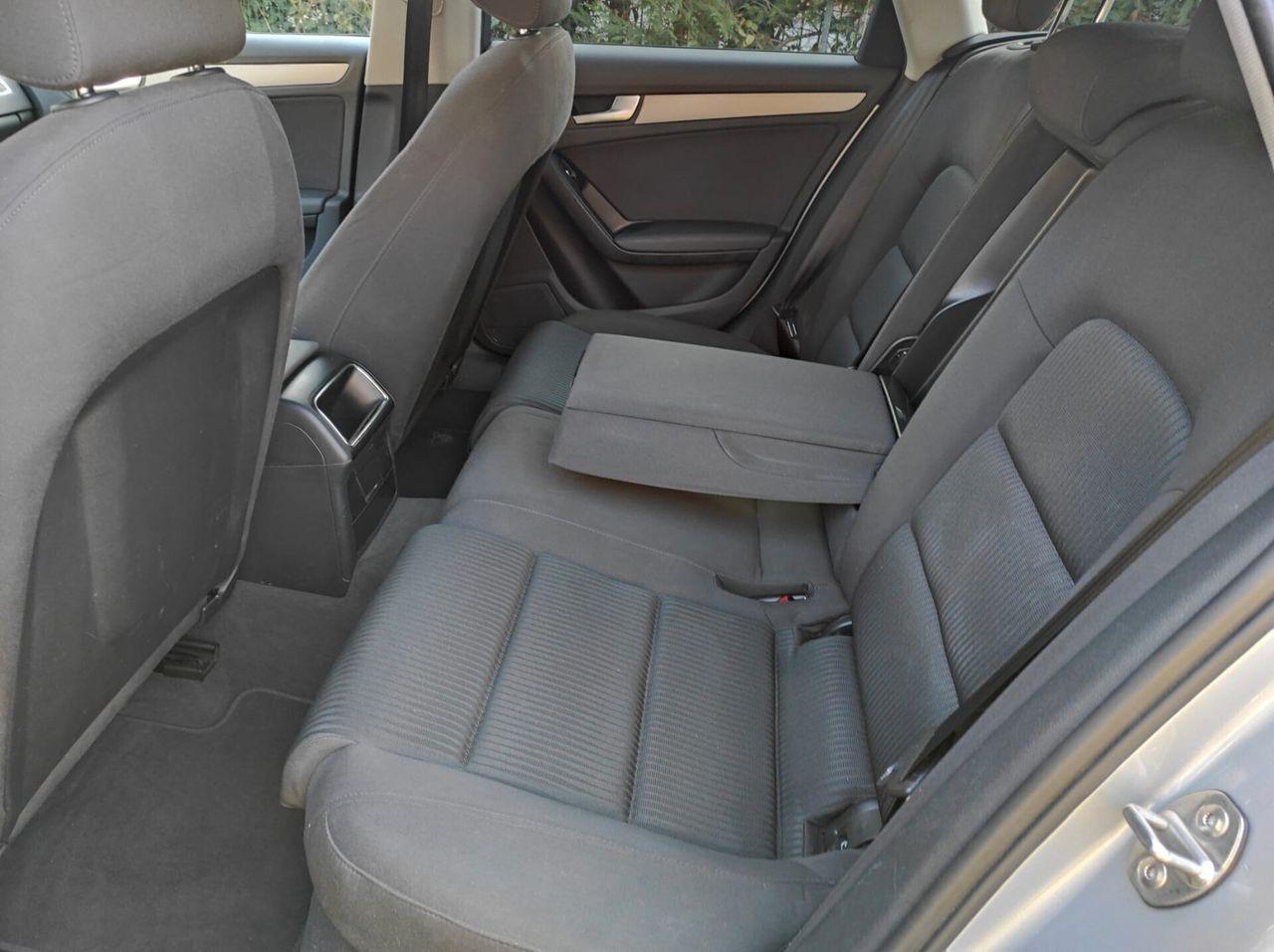 Audi A4 2014 — photo 14