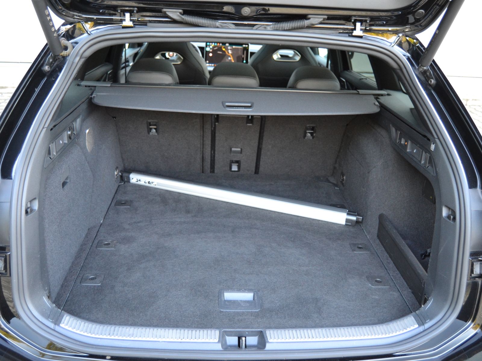 Passat Variant 2.0 TDI DSG R-Line IQ.DRIVE/PANOR