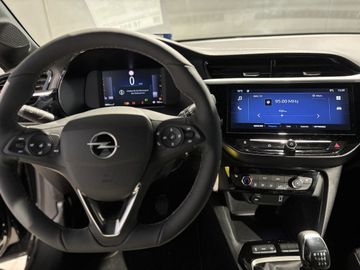 Fotografie 16 des Opel Corsa 1.2 Direct Injection Turbo GS