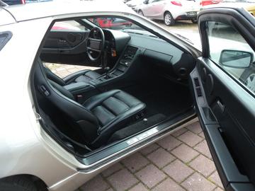 1990 Porsche 928 缩略图 15