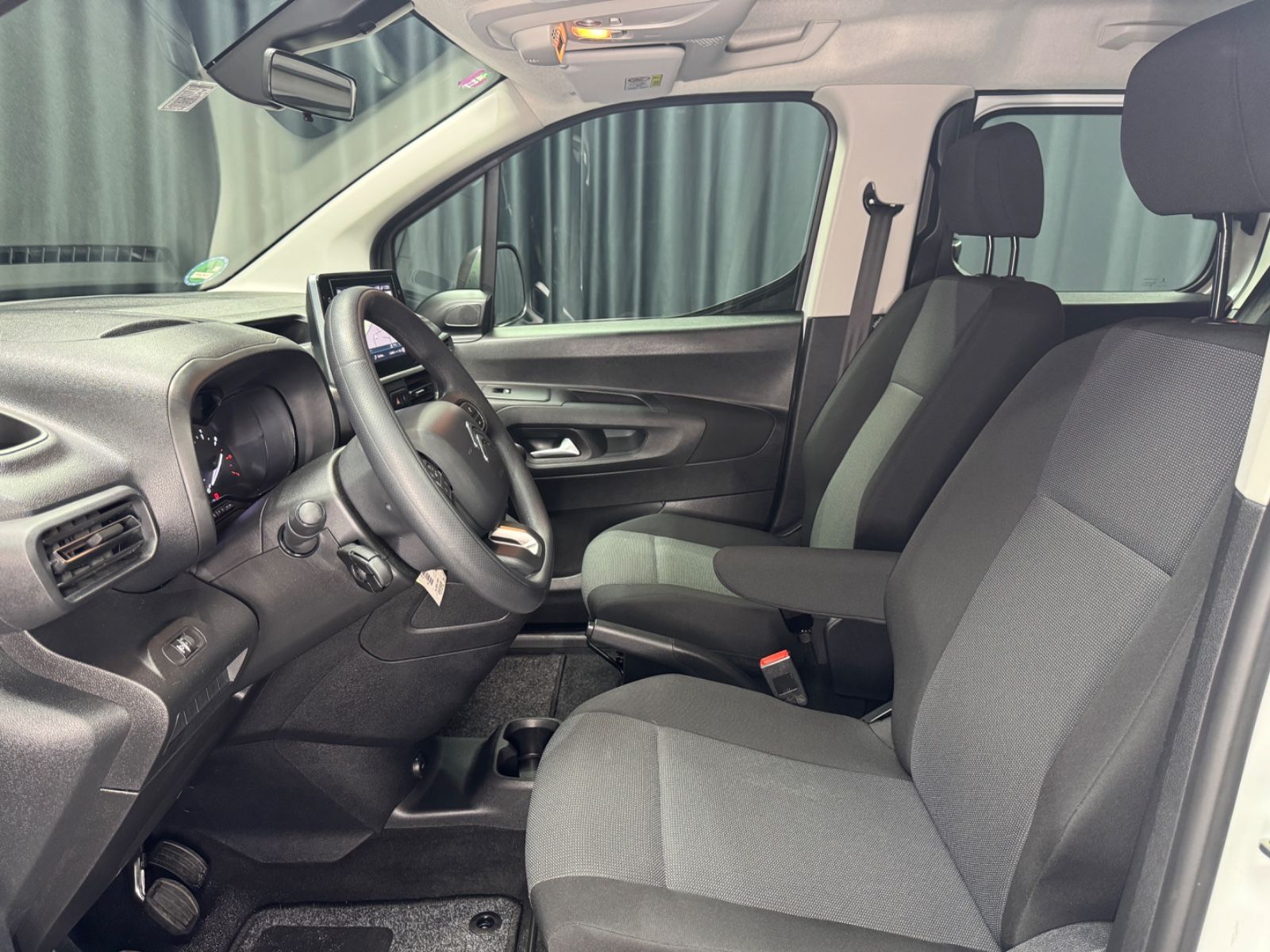 Fahrzeugabbildung Citroën Berlingo Live Pack M|NAVI|PDC|1.HAND