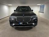 BMW X7 xDrive40i -Laser-360 Kamera-Head-Up-Comfort - BMW X7 Gebrauchtwagen