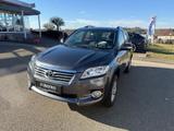 Toyota RAV 4 2.2 D-4D 4x2 - gebrauchte Toyota RAV 4 aus dem Jahr 2011