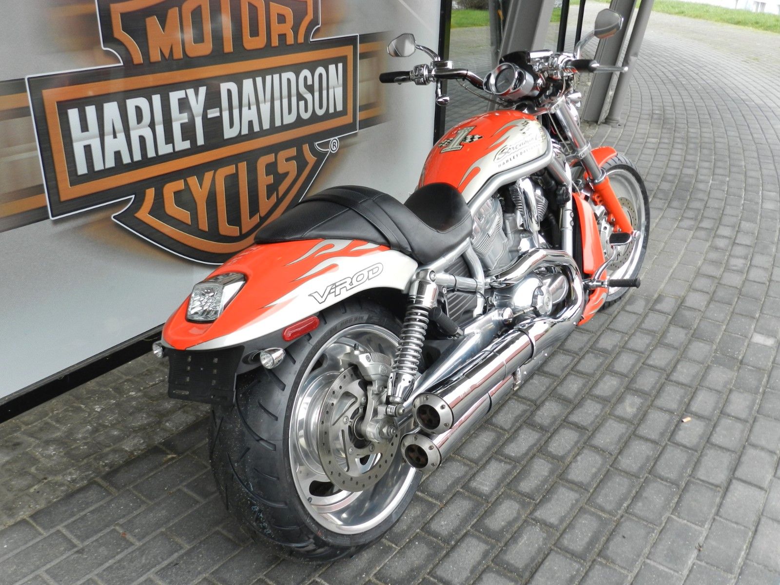 Fahrzeugabbildung Harley-Davidson V-Rod Screamin Eagle mit KessTech