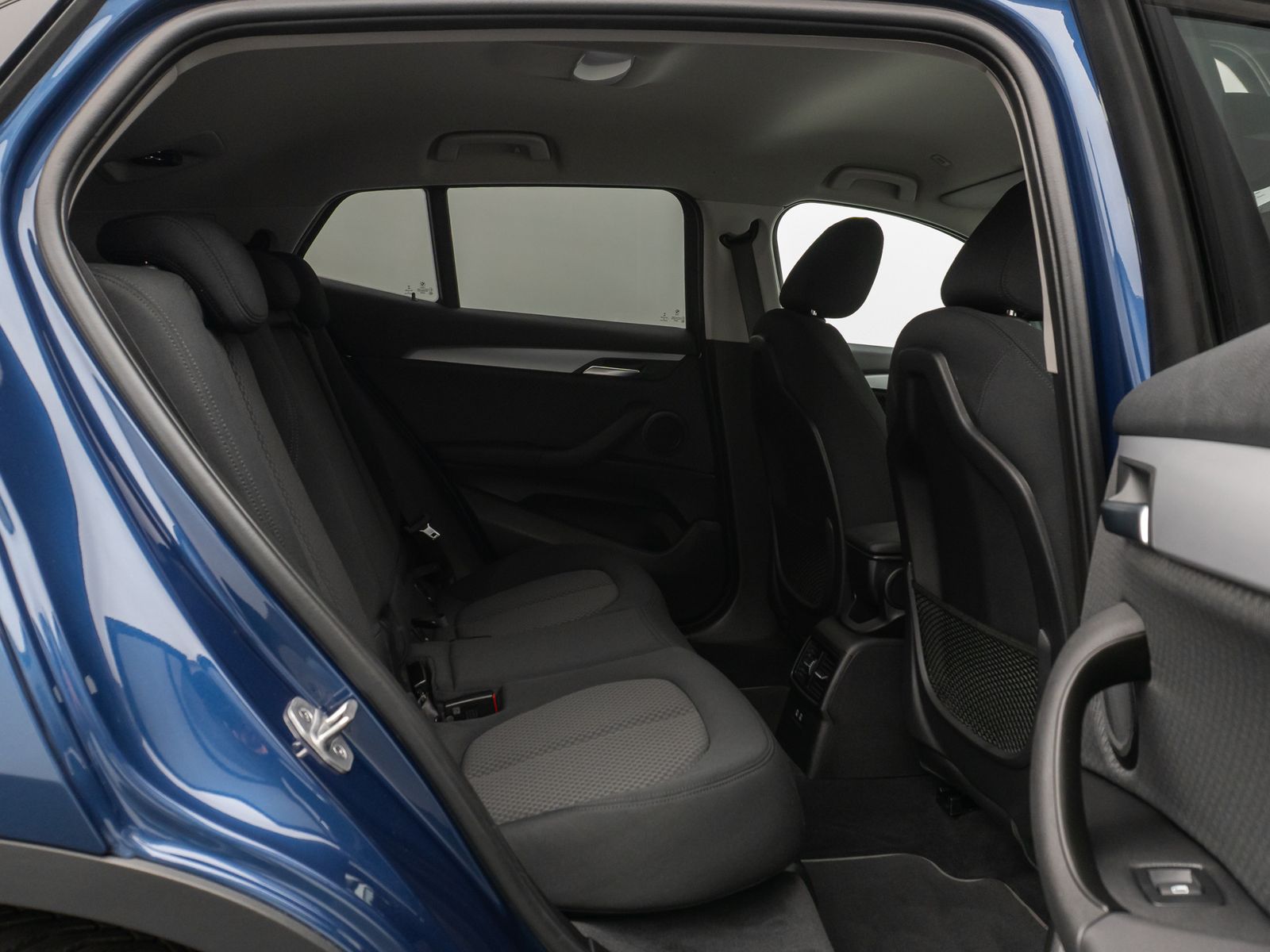 Fahrzeugabbildung BMW X2 sD20i Kamera DAB Komfort HiFi Navi LED Memory