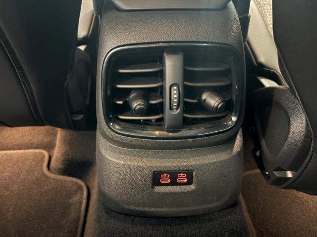 MINI Cooper S Countryman ALL4 Navi Digitales Cockpit 